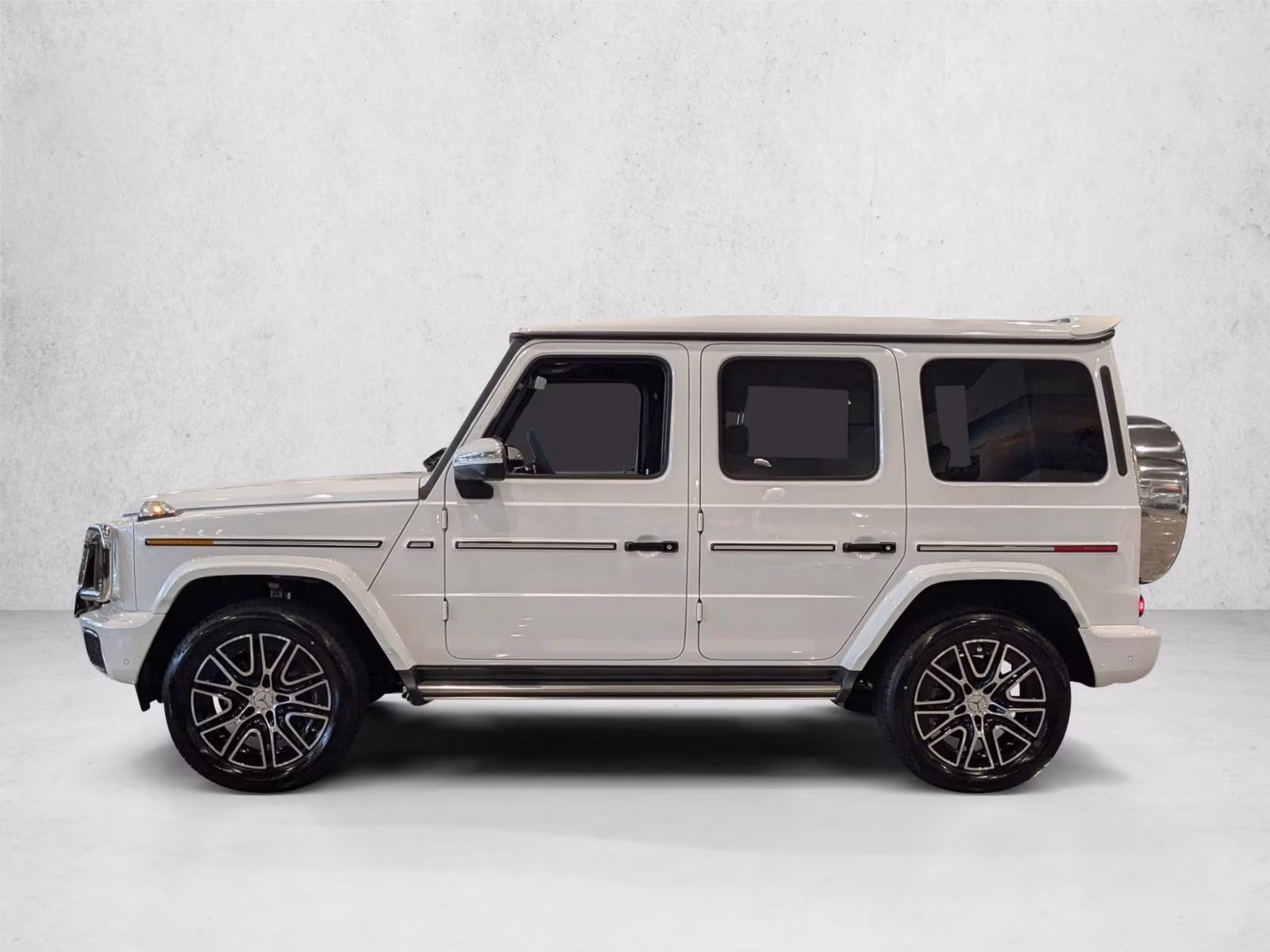 
								New 2025 Mercedes-Benz G-Class G 550 SUV full									