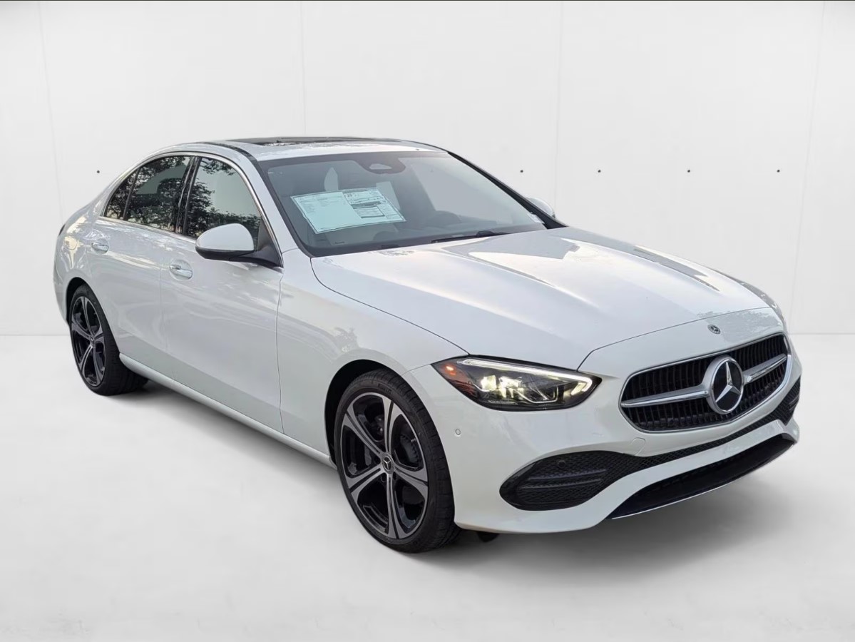 
								New 2025 Mercedes-Benz C 300 Sedan full									
