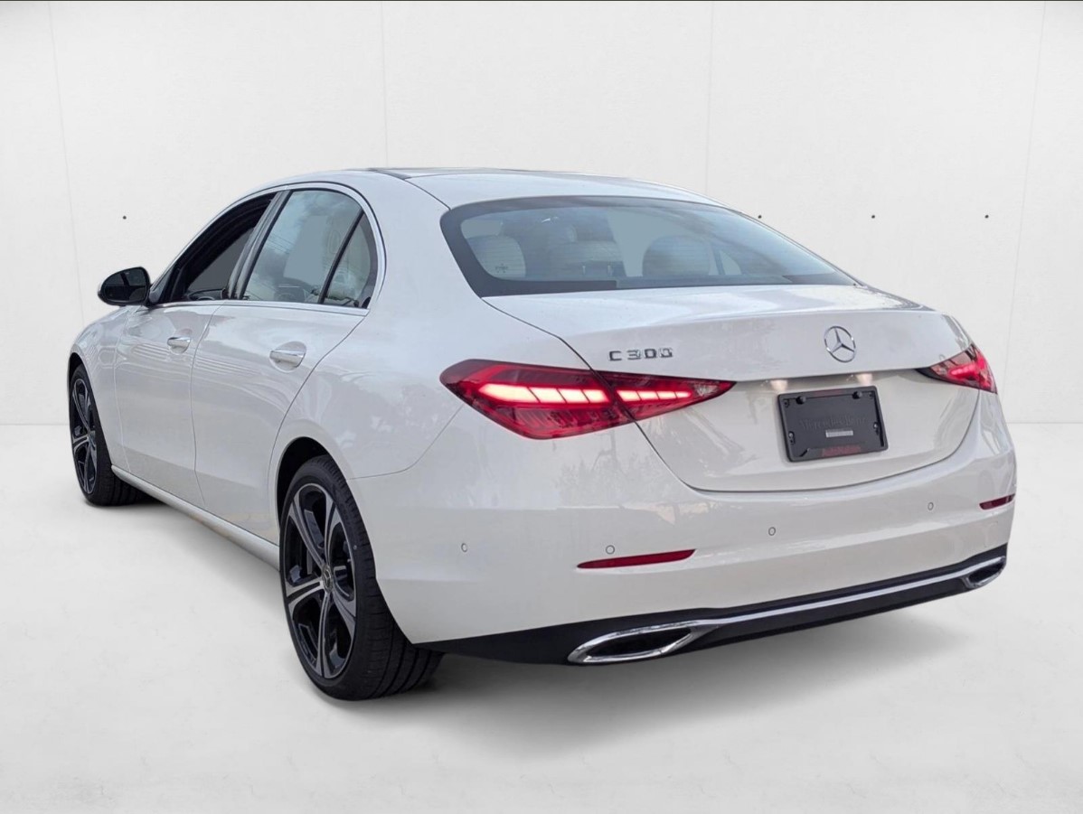 
								New 2025 Mercedes-Benz C 300 Sedan full									